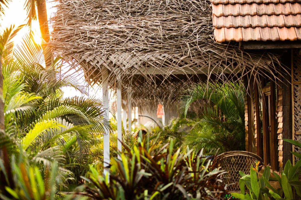 Agonda Shell Beach Resort Canacona Exterior foto